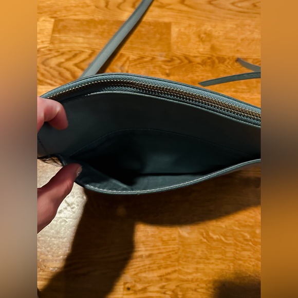 🎉HP!🎉 Fossil🔑 Light Blue Emma Leather Crossbody Bag - Picture 6 of 14